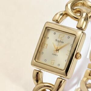 Vintage Sophie Quartz Womens Watch 25mm Gold Tone Champagne Dial Chain Bracelet